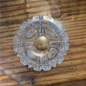 Elegant Crystal Glass Ashtray